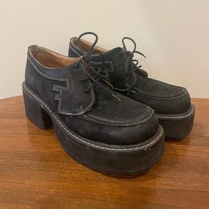 Black Suede John Fluevog Platform Sole Shoes - M5 W7